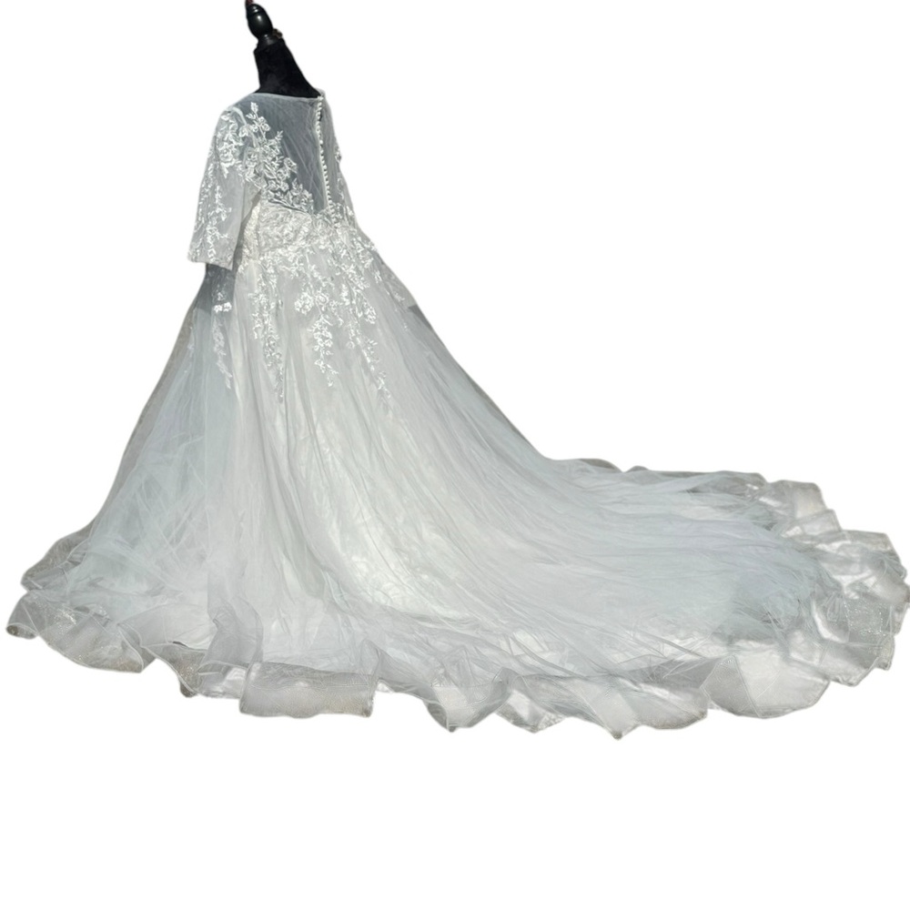 Engerla White Lace Wedding Gown size 20 New
